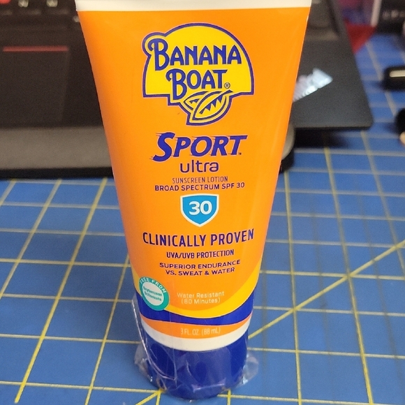Banana Boat Sport Sunscreen SPF 30 3oz New - Picture 1 of 2